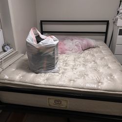 Queen Bed Frame And Mattress 