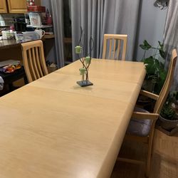 Dining Room Table And Breakfast Nook