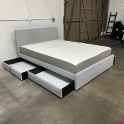 Queen Bed $299