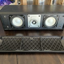 (1) Yamaha Compact Audiophile Center Ch Speaker 🔈 