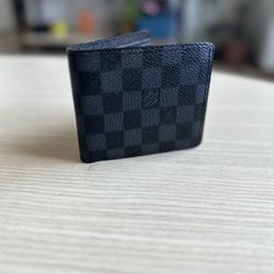Black Wallet