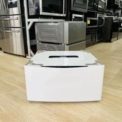 - SideKick 1.0 Cu. Ft. High-Efficiency Smart Top Load Pedestal Washer with 3-Motion Technology - White Model:WD100CW VH75