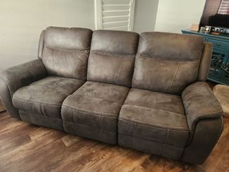 Reclining couch