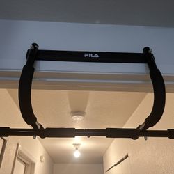 FILA Pull Up Bar 