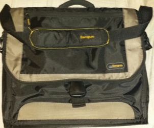 Laptop and tablet case