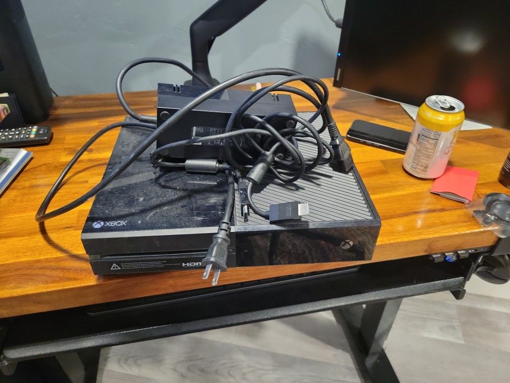 Xbox One + Games