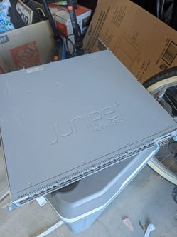 Juniper EX4300 Switch