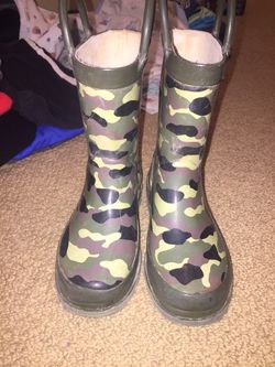 Camouflage Rain Boots