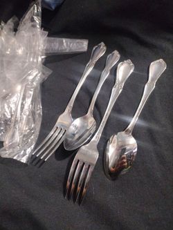 forks spoons new very nice