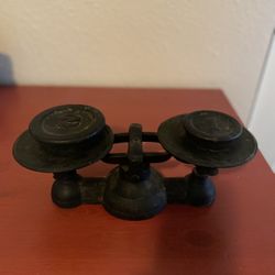 Vintage scale