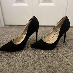 Black Pointy Heels Toe Cover