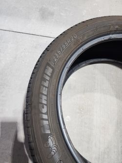 235/55R20 Michelin Tire