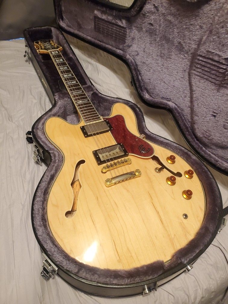 Epiphone Sheraton II Mint Cond., Natural, Unsung Korea made W/ Hardshell Case