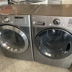 LG Washer & Dryer Set 