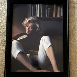 Framed Marilyn Monroe Hanging Picture 