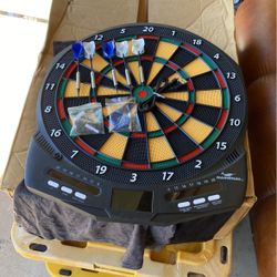 Narwhal Ele. Dartboard