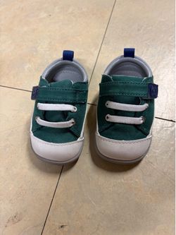 See Kai Run shoes size 4.5