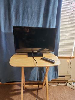 Samsung 24" Tv (Not A Smart TV)