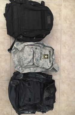 Army back pack see price on description.