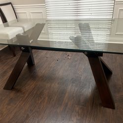 Dining table And Six Chairs