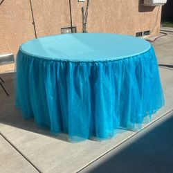 6ft Round Tablecloth For Sale