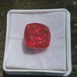 9.85 Ct Certfied Natural Red Ruby!!