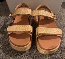 Target woven platform sandals - size 6