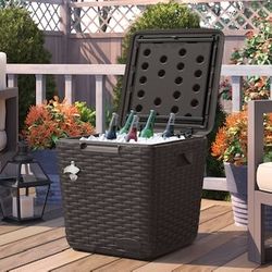 Suncast 20-Gallon Beverage Cooler