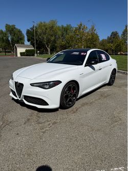 2021 Alfa Romeo Giulia