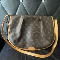 Authentic  Louis Vuitton Menilmontant PM Crossbody, COA