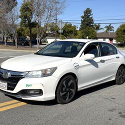 2014 Honda Accord Hybrid