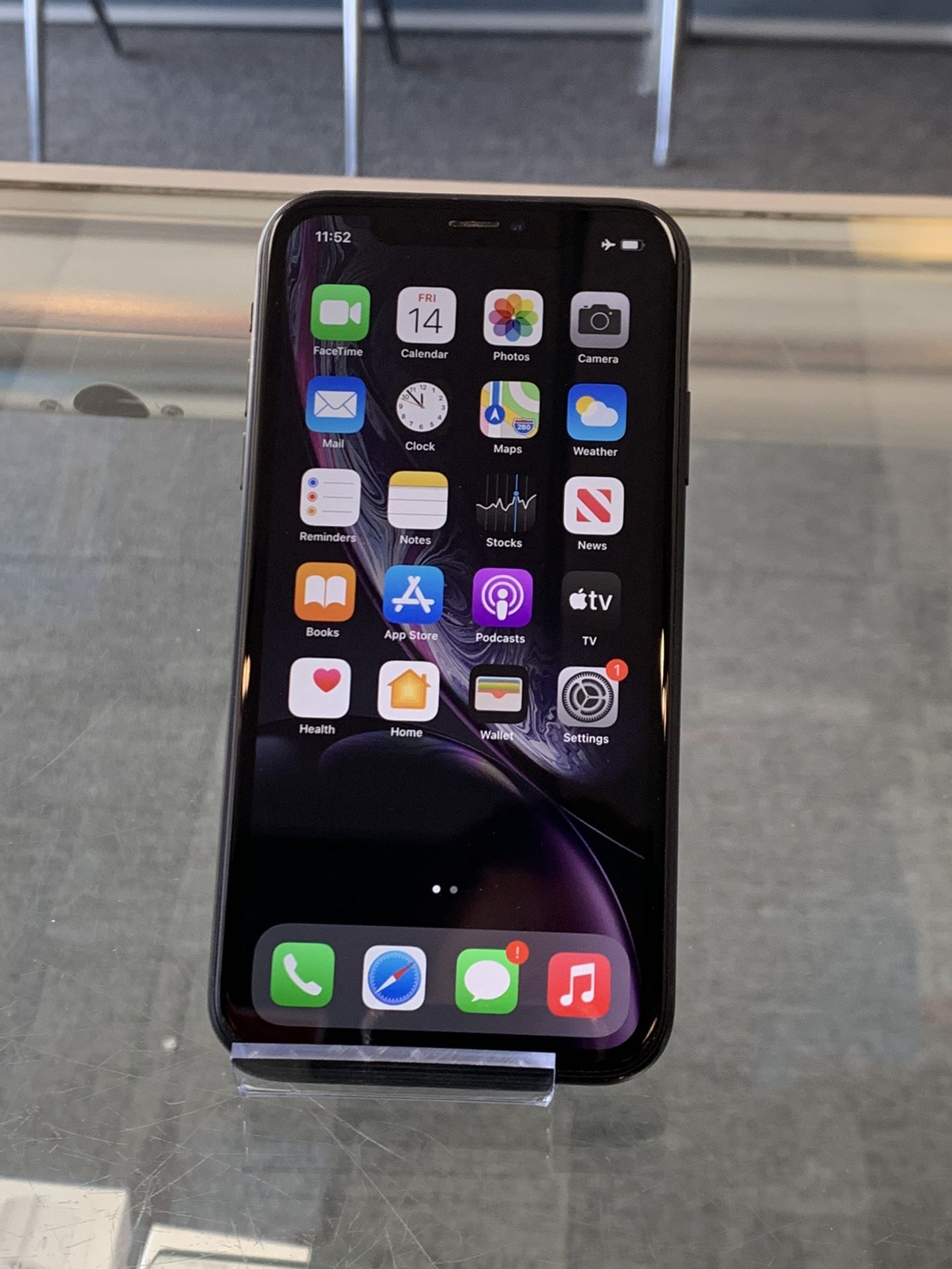 iPhone XR 64GB Unlocked Excellent Condition