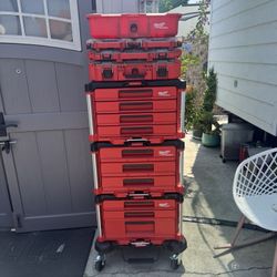 Milwaukee Packout Modular Tool Boxes