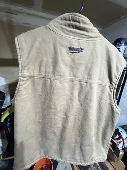 Milwaukee vest