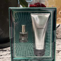 Victoria’s Secret Daring 2-Piece Gift Set