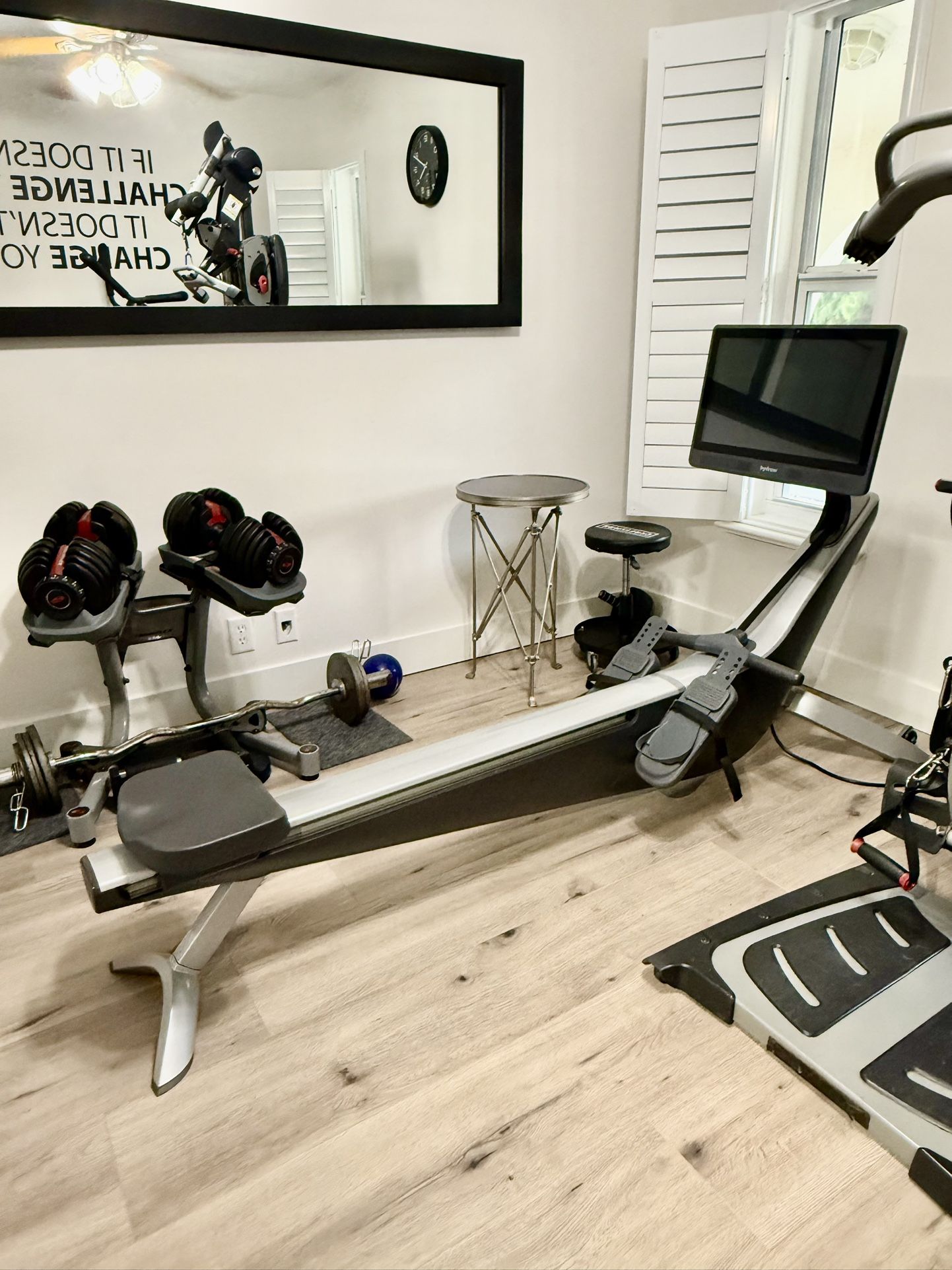 Hydrow Wave Rower Exercise Machine Like New! Barely Used – Ready to Go