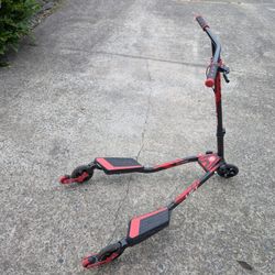Ryker Lyft Scooter 