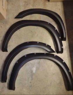 10-18 RAM 2500 / 3500 Fender Flares Guardabarros