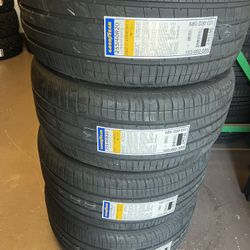 255/40/20 New Goodyear Tires 255/40r20 Llantas Nuevas Tesla Tires With Foam 