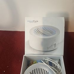 AquaPure Portable USB Produce Purifier White Plastic Air Cleaner