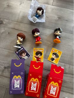 McDonald BTS tiny tan figures