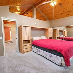 FREE KING BED WOOD SET WITH TWO CABINETS