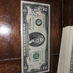 1976 BICENTENNIAL $2 Bill.