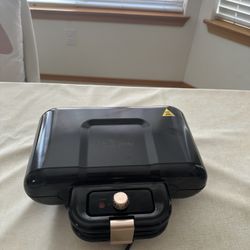 Waffle maker for kid