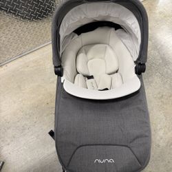 Nuna Cari Next Bassinet