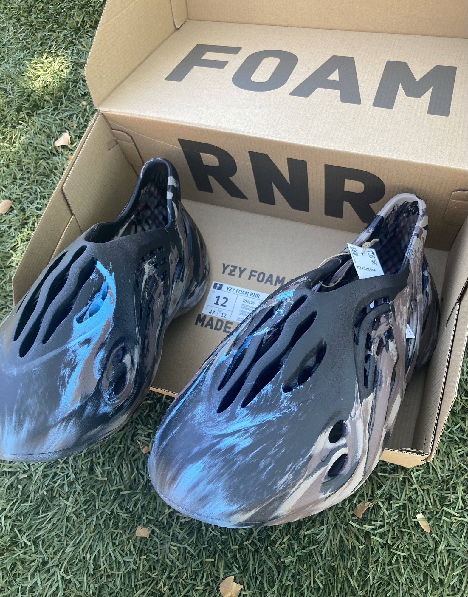 Adidas Yezzy Foam Runner