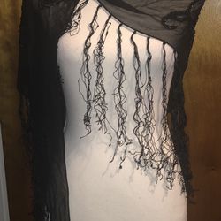 Black Shawl 