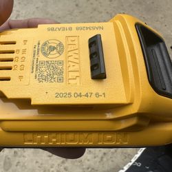 Dewalt Power Pack Battery 4AH
