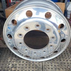 2 Alcoa Rims Peterbilt Kenworth
