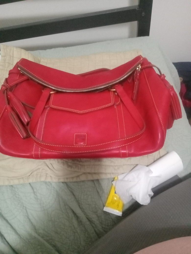 Dooney N Bourke The Smith Bag